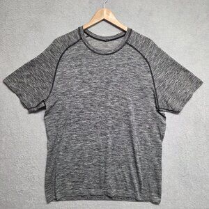 Lululemon Shirt Mens XL Gray Metal Vent Tech Stretch Performance Short Sleeve